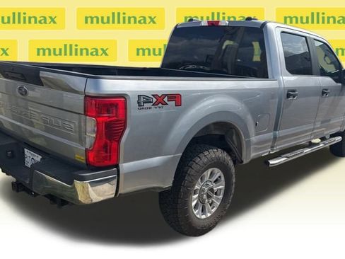 Used 2020 Ford F250 XL w/ STX Appearance Package image 2