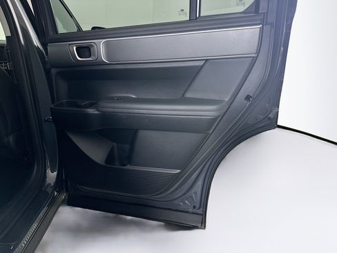 Used 2025 Hyundai Santa Fe SEL image 32