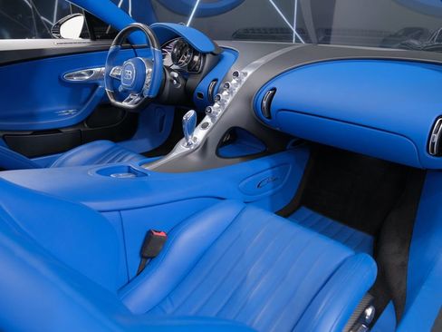 Used 2018 Bugatti Chiron image 35