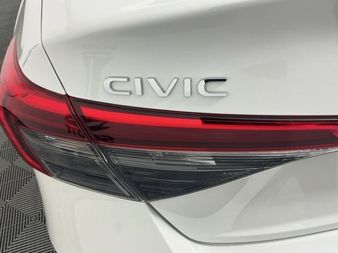 Used 2024 Honda Civic Sport image 16