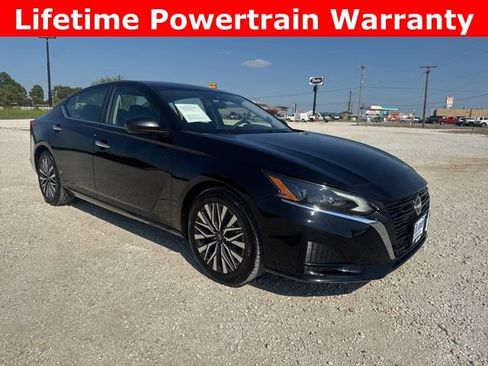 Used 2024 Nissan Altima 2.5 SV image 6