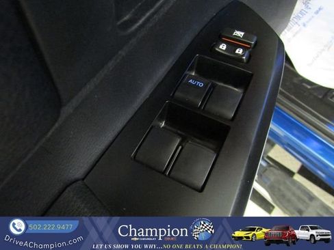 Used 2016 Toyota Tundra SR5 w/ SR5 Upgrade Package AWD/4WD image 24