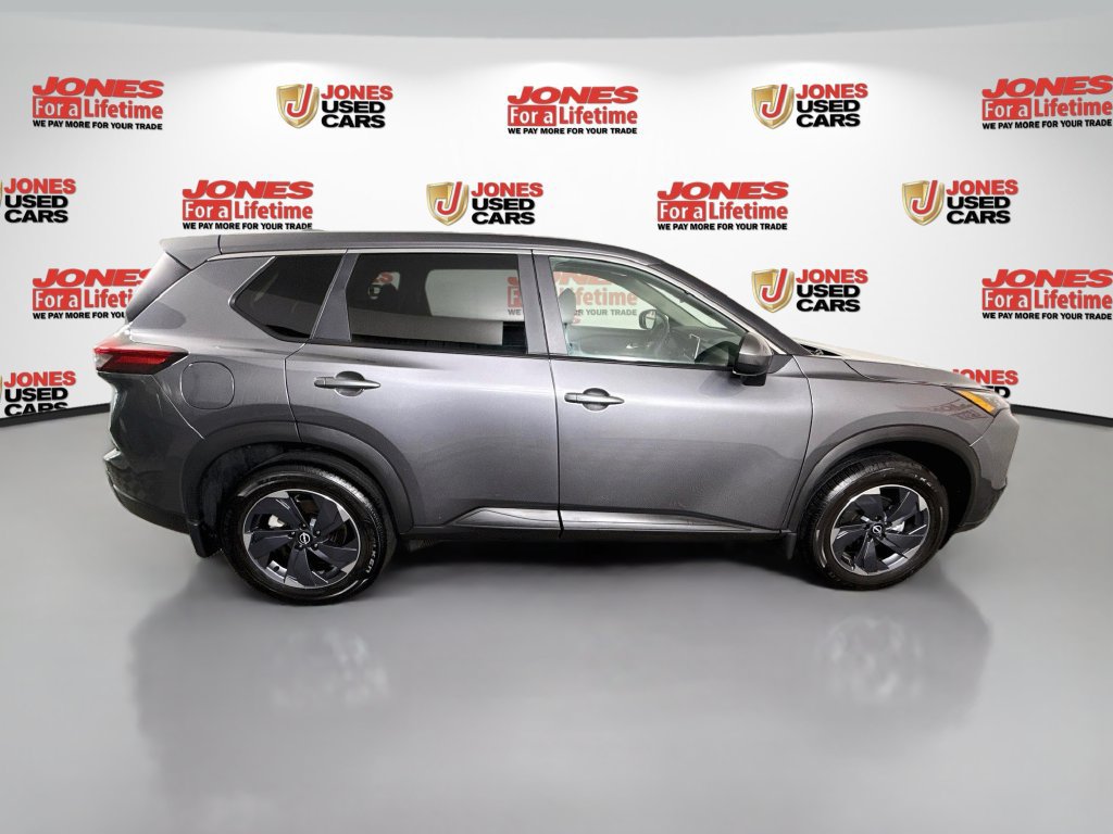 Certified 2025 Nissan Rogue SV FWD image 16