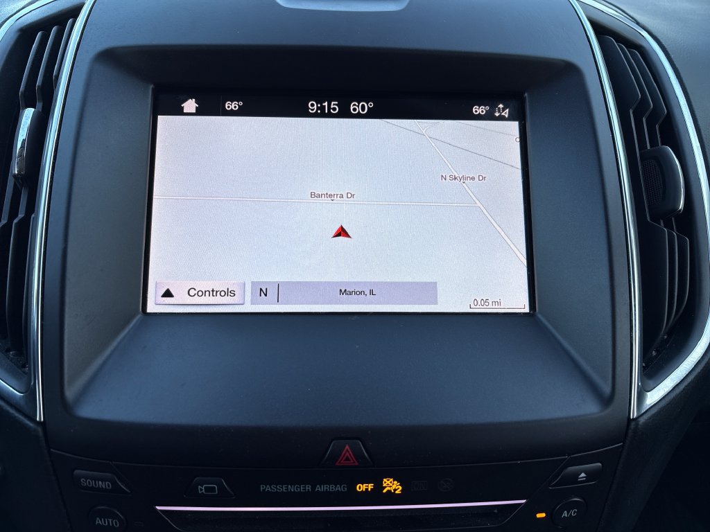Used 2019 Ford Edge Titanium w/ Equipment Group 301A AWD/4WD image 19