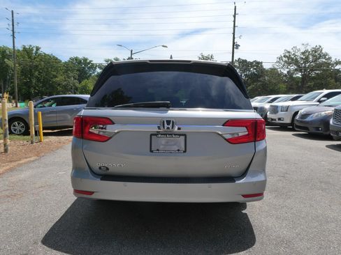 Used 2019 Honda Odyssey Elite image 6