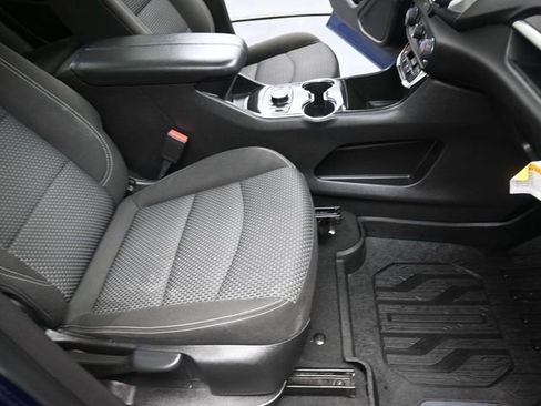 Used 2023 GMC Terrain SLE w/ Driver Convenience Package image 26