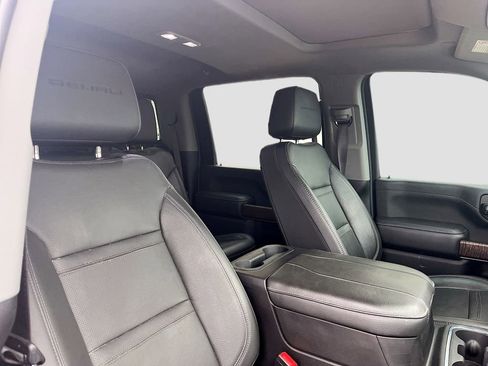 Used 2023 GMC Sierra 2500 Denali w/ Denali Ultimate Package AWD/4WD image 30