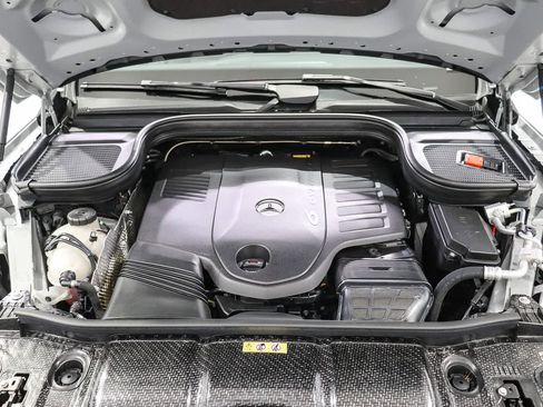Certified 2026 Mercedes-Benz GLS 450 4MATIC image 29