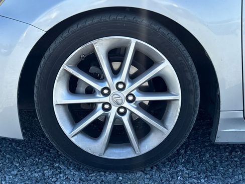 Used 2012 Lexus CT 200h Premium w/ Premium Audio Pkg FWD image 12