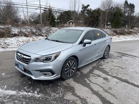 Used 2019 Subaru Legacy 2.5i Premium image 1