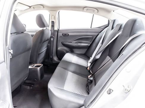 Used 2023 Nissan Versa S w/ Trunk Package image 30