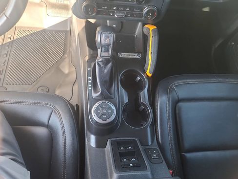 Used 2022 Ford Bronco Badlands AWD/4WD image 18