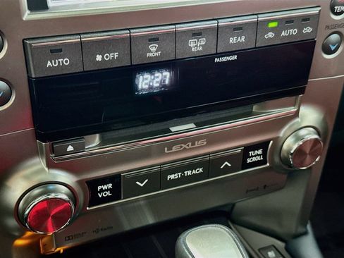 Used 2021 Lexus GX 460 Premium w/ Premium Package AWD/4WD image 18
