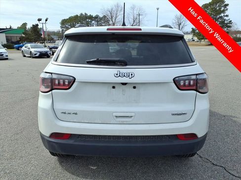 Used 2024 Jeep Compass Latitude image 4