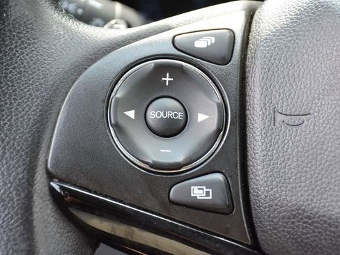 Used 2019 Honda HR-V EX-L image 28