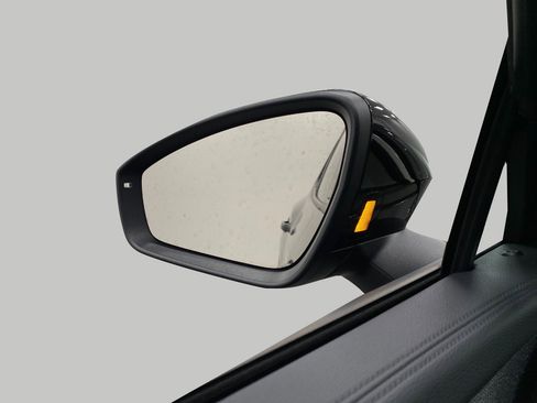 New 2025 Volkswagen Tiguan S image 19