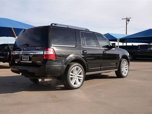 Used 2017 Ford Expedition Platinum image 4