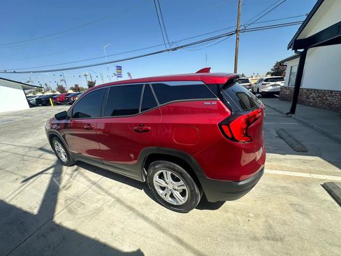 Used 2018 GMC Terrain SLE FWD image 10