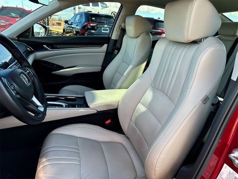 Used 2021 Honda Accord EX-L image 11