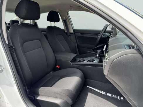 Used 2024 Honda Civic LX image 42