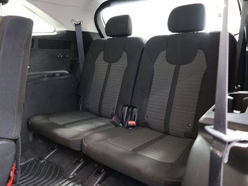Used 2022 Kia Sorento LX FWD image 26