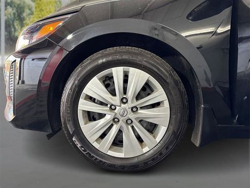 Used 2024 Nissan Sentra S FWD image 18