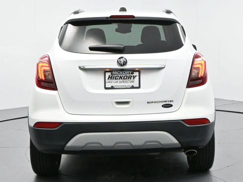 Used 2021 Buick Encore Preferred FWD image 6