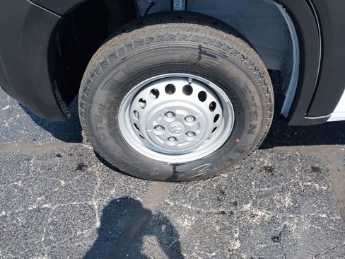 New 2025 RAM ProMaster 3500 w/ Convenience Group image 15