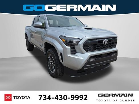 New 2025 Toyota Tacoma Limited image 5