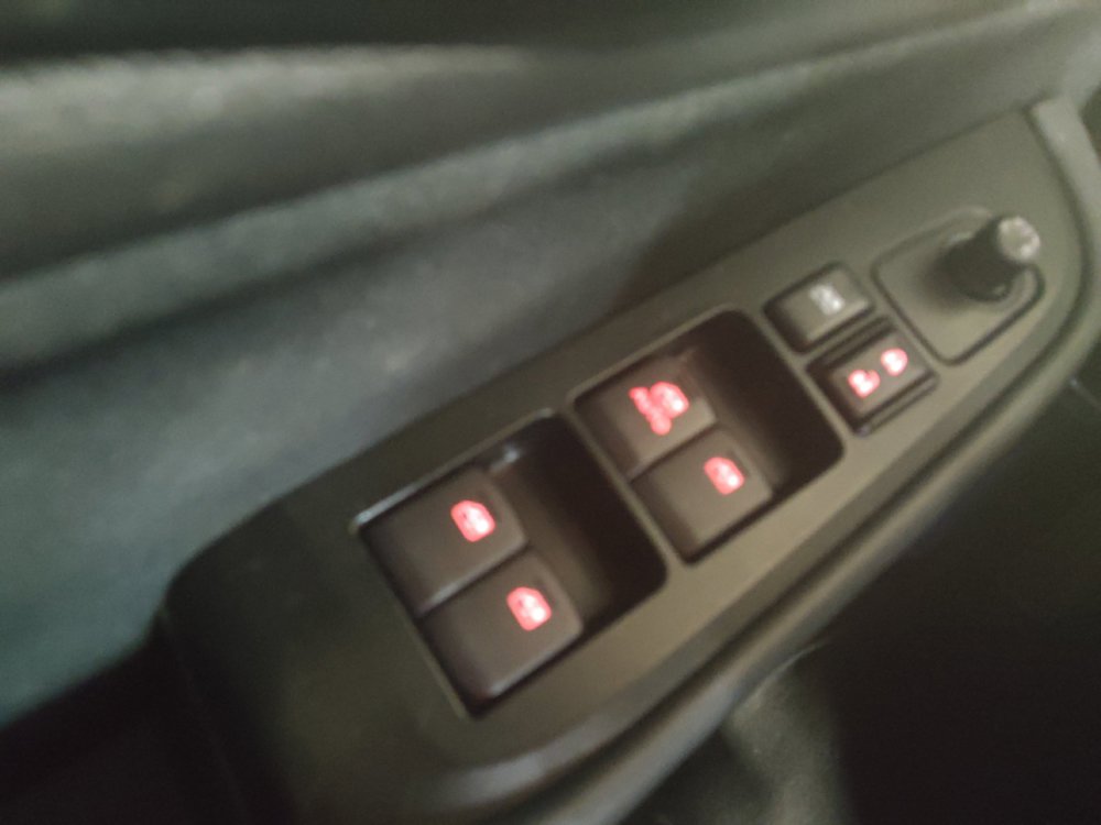 Used 2016 Subaru Legacy 2.5i AWD/4WD image 27