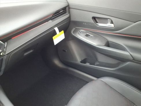 New 2026 Nissan Sentra SR image 23