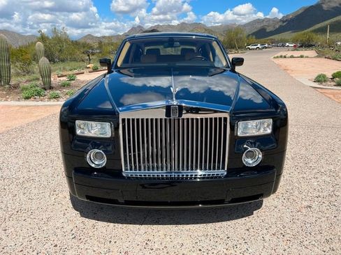 Used 2004 Rolls-Royce Phantom Sedan image 11