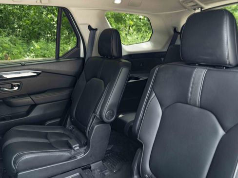 Used 2023 Honda Pilot EX-L image 18