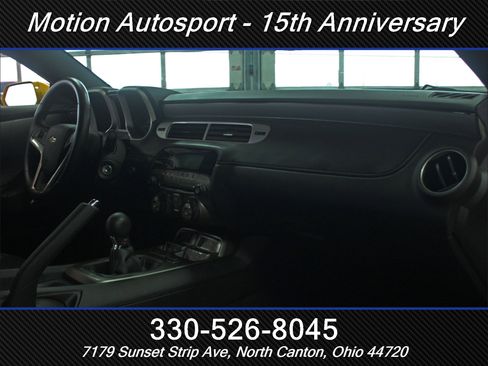 Used 2012 Chevrolet Camaro SS RWD image 31