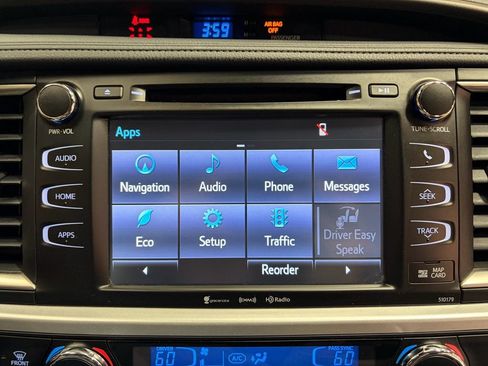 Used 2018 Toyota Highlander XLE FWD image 20
