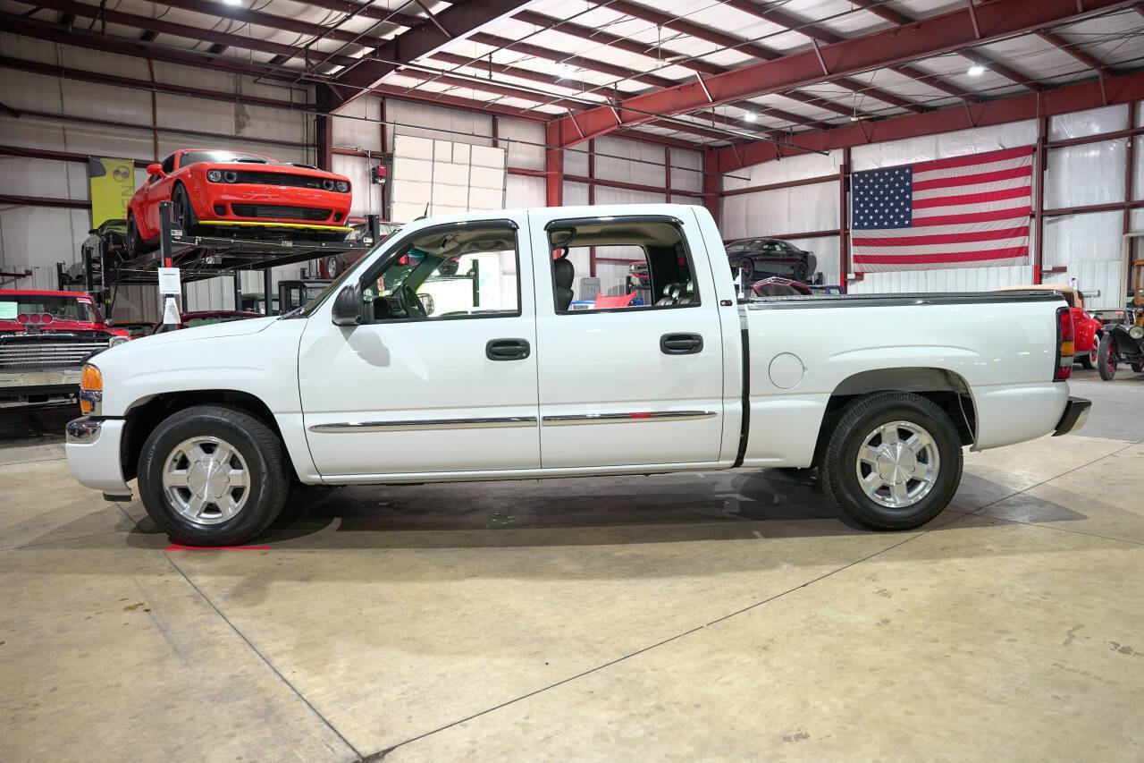 Used 2005 GMC Sierra 1500 SLT w/ Light Duty Power Package RWD image 4