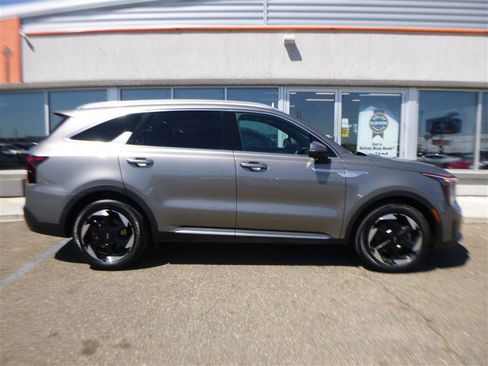 Used 2025 Kia Sorento SX Prestige AWD/4WD image 4