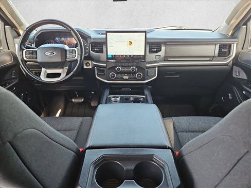 Used 2023 Ford Expedition XLT RWD image 17