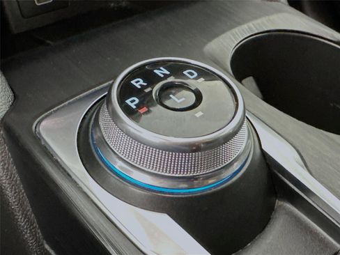 Used 2025 Ford Escape ST-Line image 15