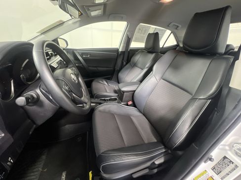 Used 2015 Toyota Corolla S FWD image 14