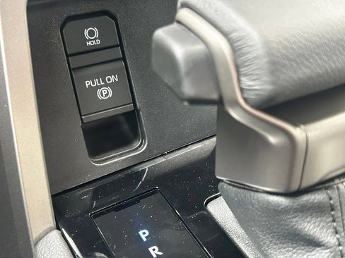 New 2026 Toyota Tundra Limited AWD/4WD image 22