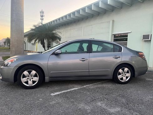 Used 2007 Nissan Altima 2.5 S w/ Convenience Pkg FWD image 5