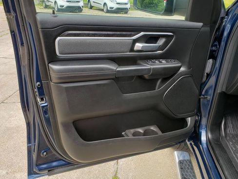 Used 2022 RAM 1500 Big Horn AWD/4WD image 14
