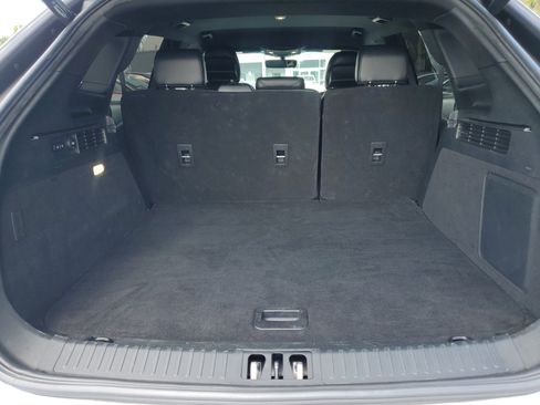 Used 2019 Lincoln Nautilus Select image 8