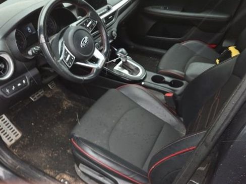 Used 2021 Kia Forte GT image 9