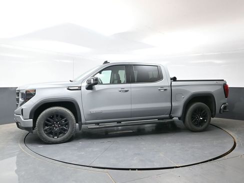 Used 2024 GMC Sierra 1500 Elevation w/ Elevation Premium Package AWD/4WD image 10