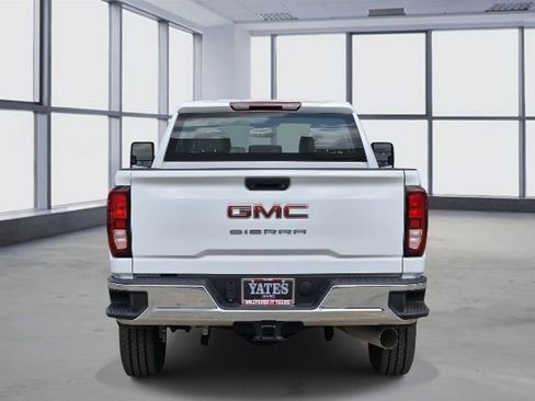 Used 2024 GMC Sierra 2500 Pro image 5