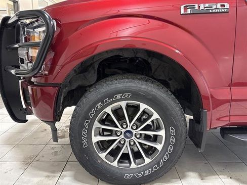 Used 2019 Ford F150 Lariat image 7