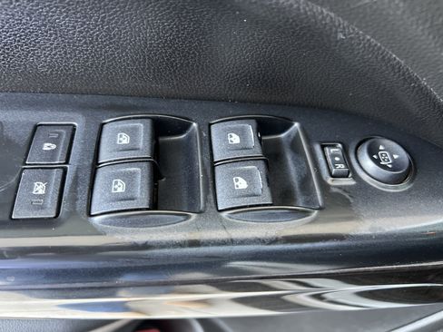 Used 2015 GMC Canyon SLT image 15