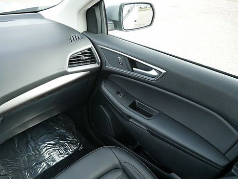 Used 2024 Ford Edge SEL w/ Convenience Package image 24